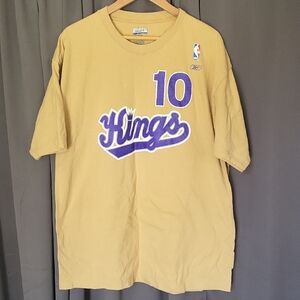 vINTAGE BIBBY Kings Graphic T-Shirt in Gold and Purple #10